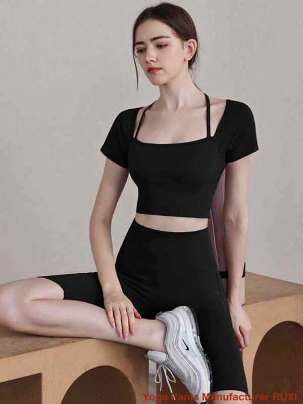 Pantaloncini da yoga comodi e larghi per le donne RUXI
