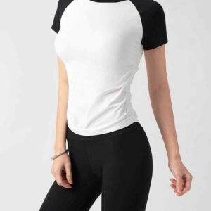 Completo sportivo retrò in stile yoga vintage anni '70