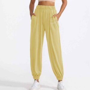 Pantaloni da yoga colorati e vivaci per il massimo comfort
