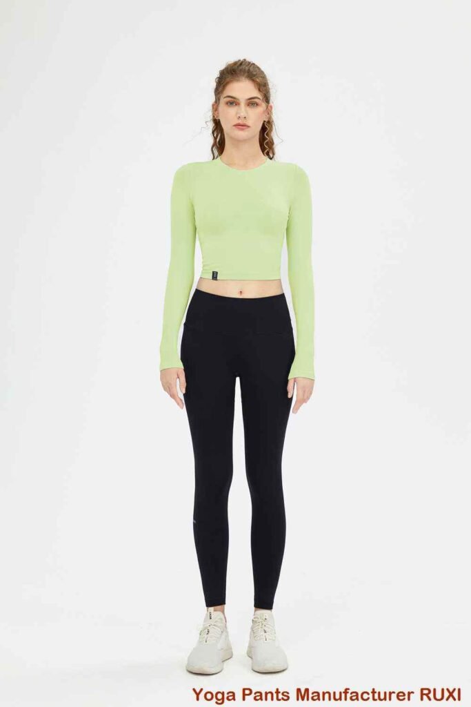 Pantaloncini da corsa da donna con calzamaglia incorporata