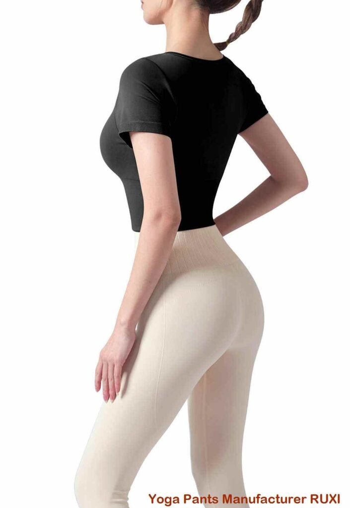 Pantaloncini da yoga UltraFlex per allenamenti intensi