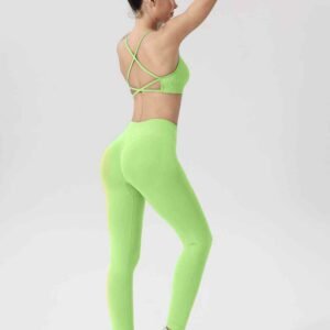 Outfit chic con leggings svasati per ogni occasione RUXI