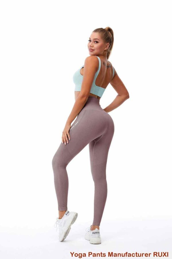 Pantaloni da yoga aderenti sexy e attillati per le donne