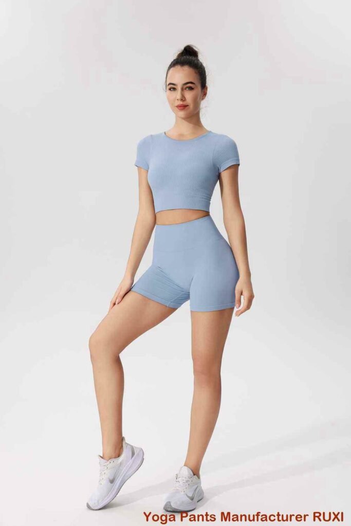 Pantaloncini sportivi aderenti da donna RUXI it3478