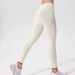 Completo top corto e leggings da ginnastica senza cuciture