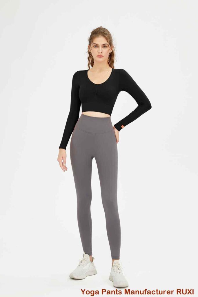 Pantaloncini da yoga da donna con tasche RUXI it3966